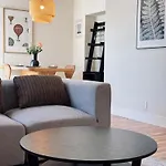 Cozy Private Room B In S Central La